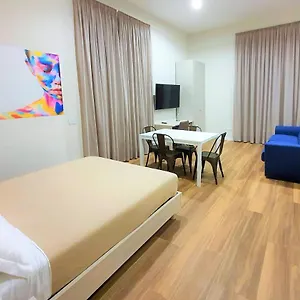 https://toledo-place.hotels-amalfi.com