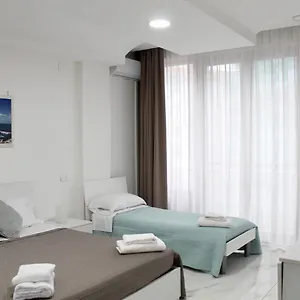 https://bb-na-stella.hotels-amalfi.com